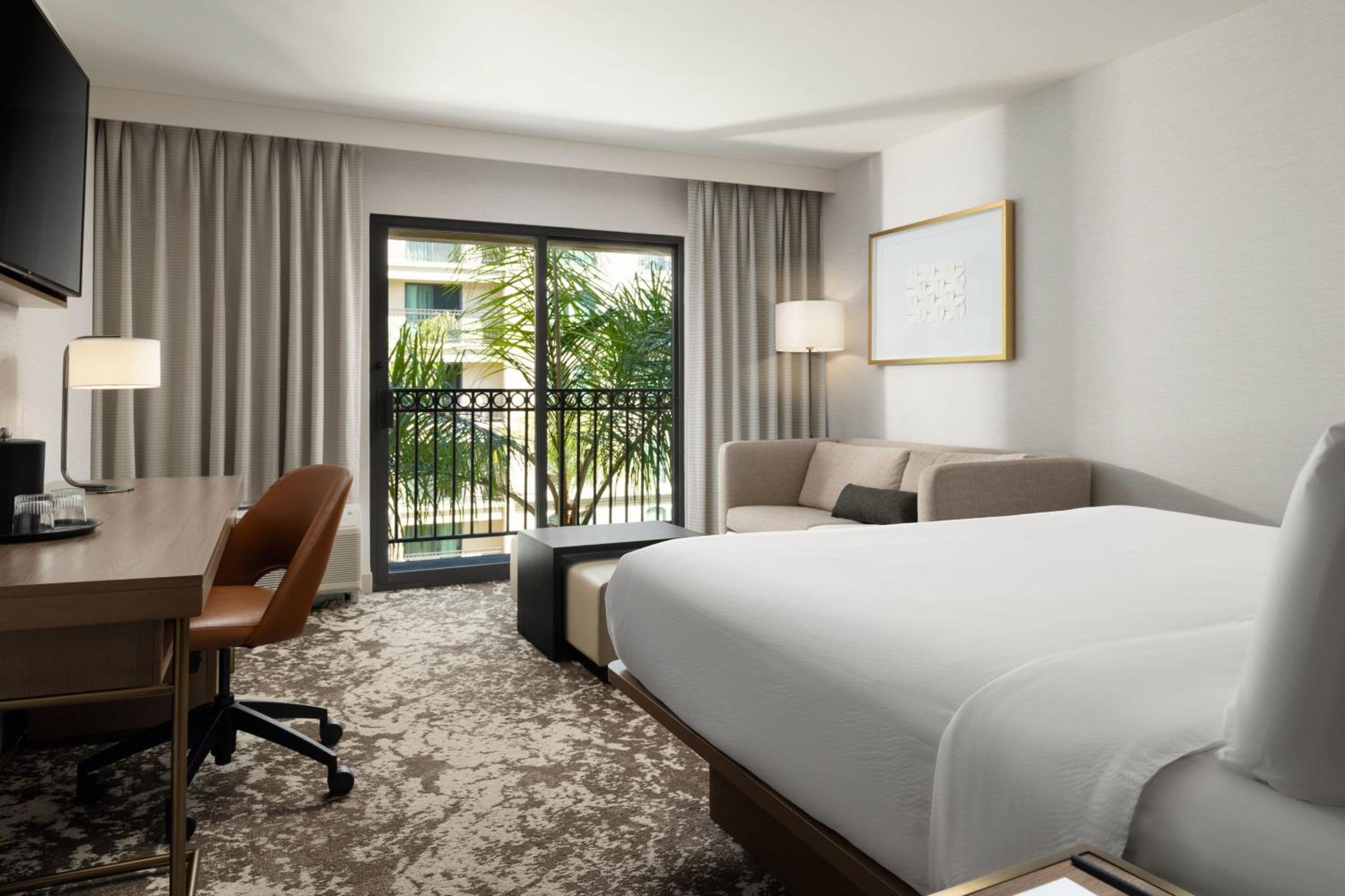 Courtyard by Marriott Los Angeles Pasadena Old Town - Property Image 16