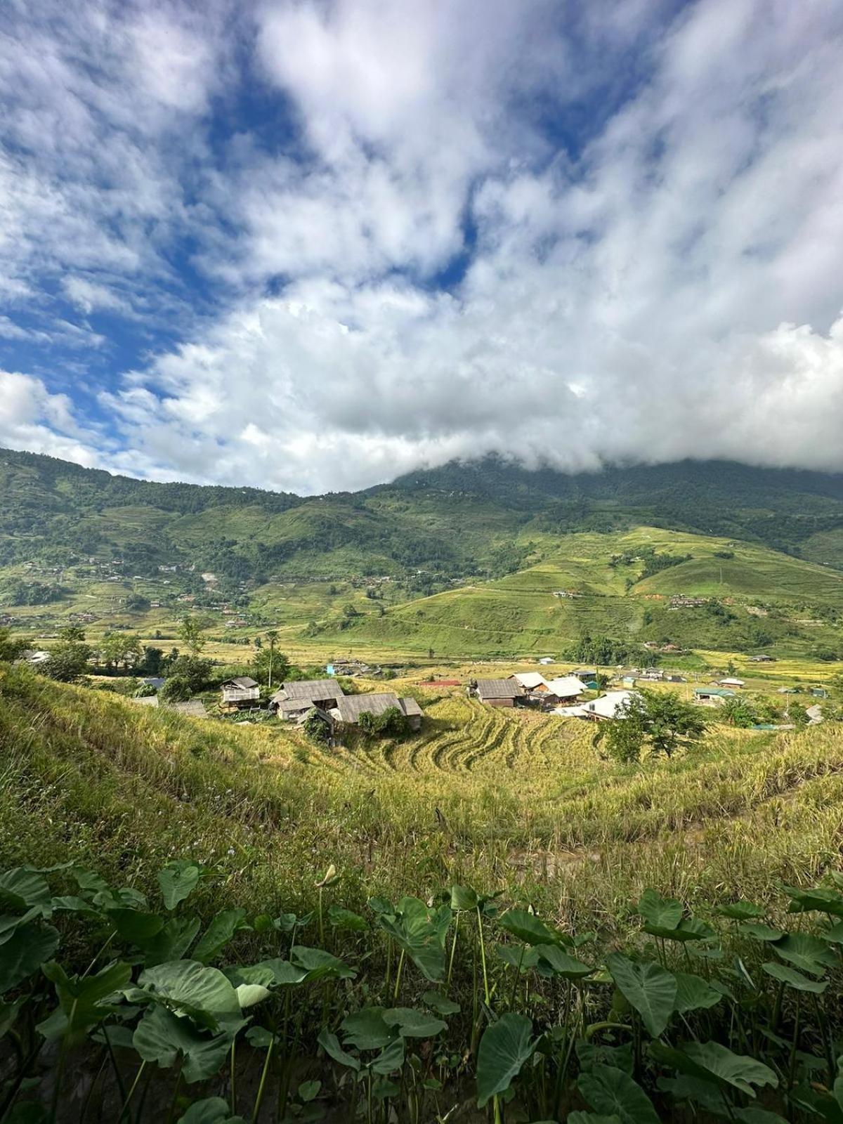 Black Hmong Sapa Homestay Family view 5