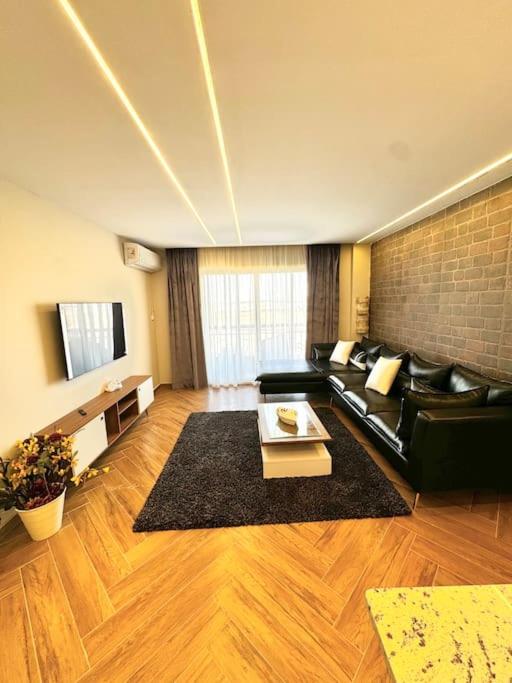 Super Luxury at Madinaty 3BR with MasterBR & 5G Wifi & VIEW