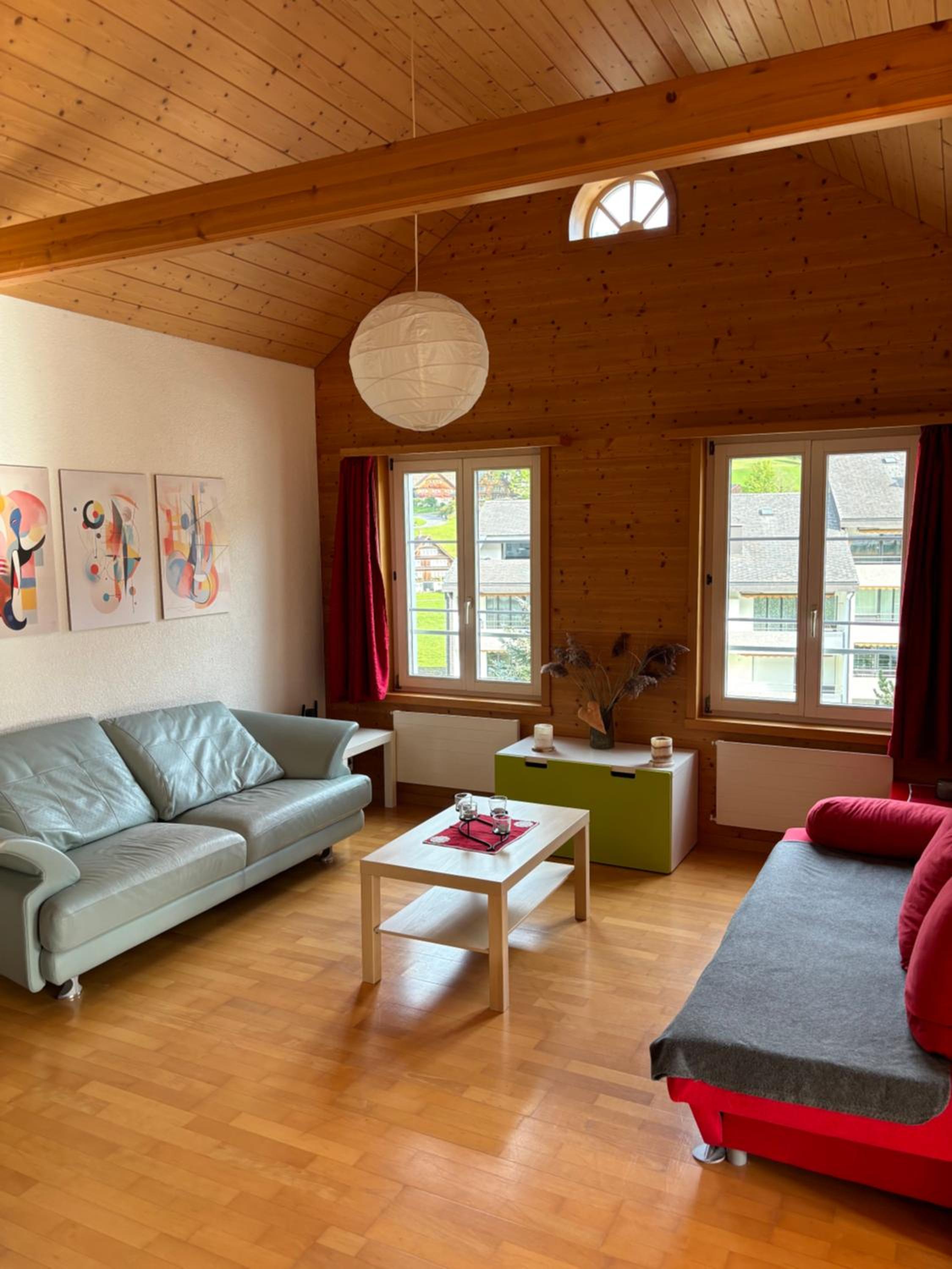 Dachwohnung Zentrum Unterwasser