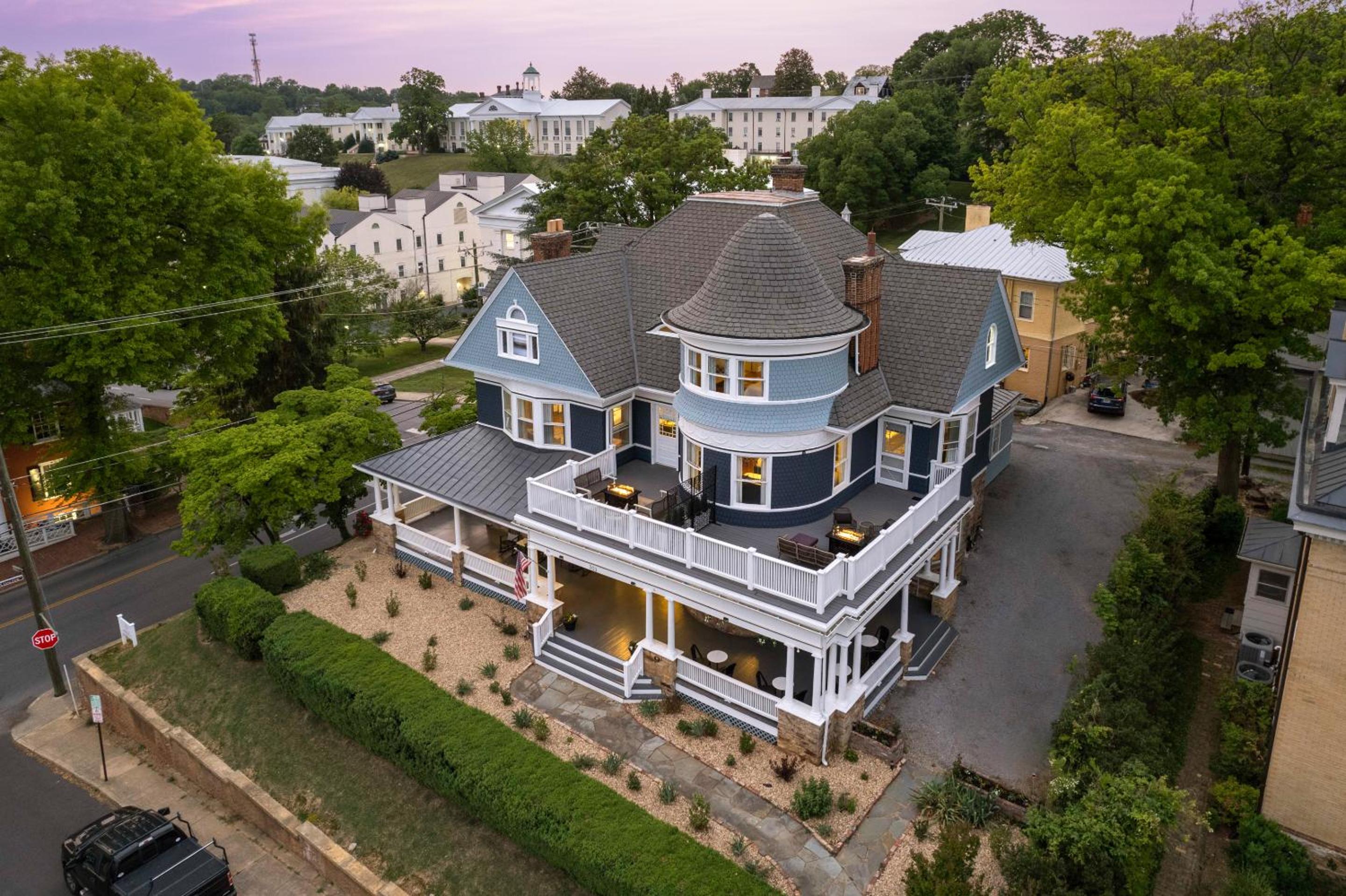 The Historic Berkeley Place view 4