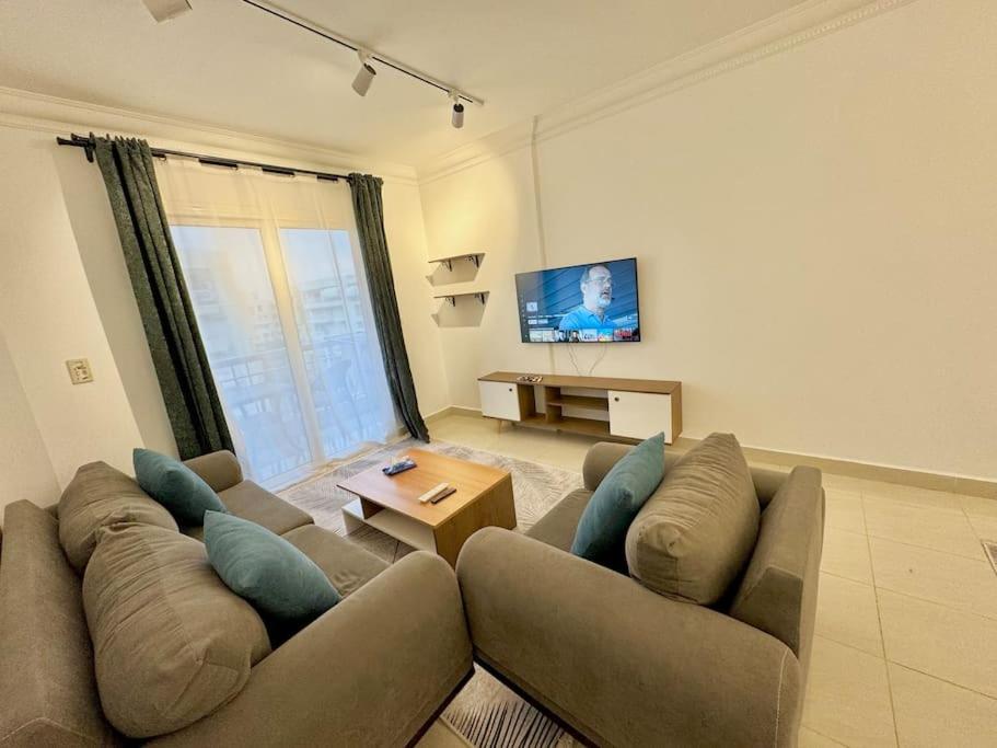 Modern2BR Amazing GardenView & Self Checkin at Madinaty