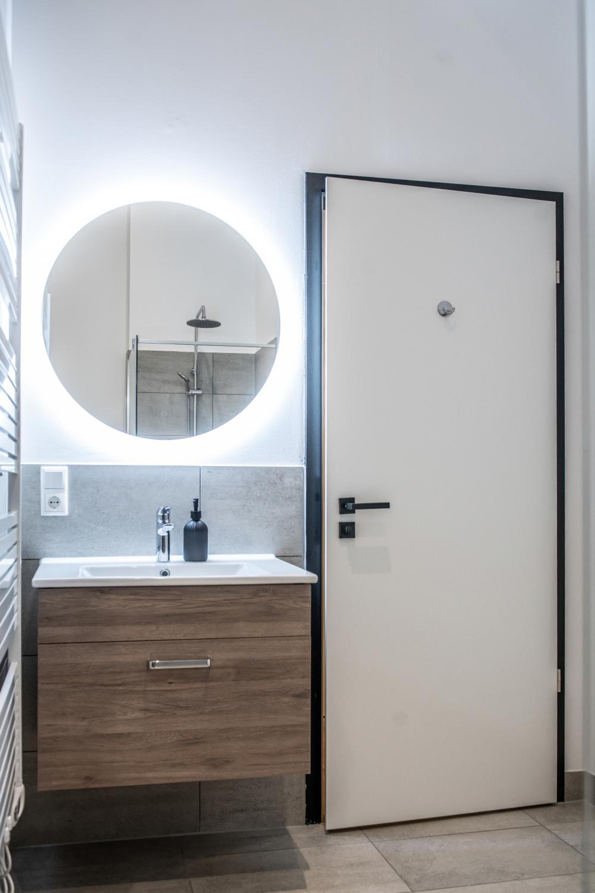 Oran Apartment 7