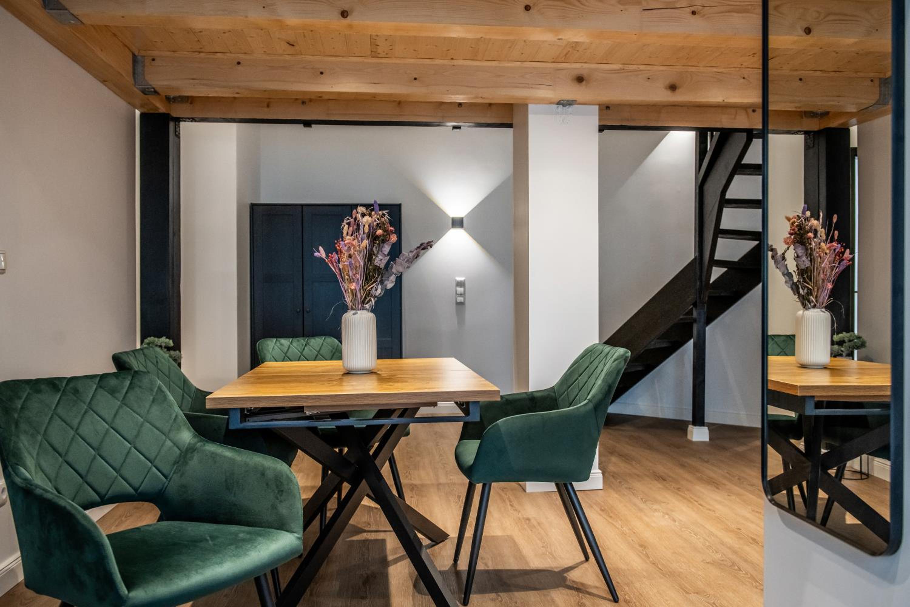 Oran Apartment 7