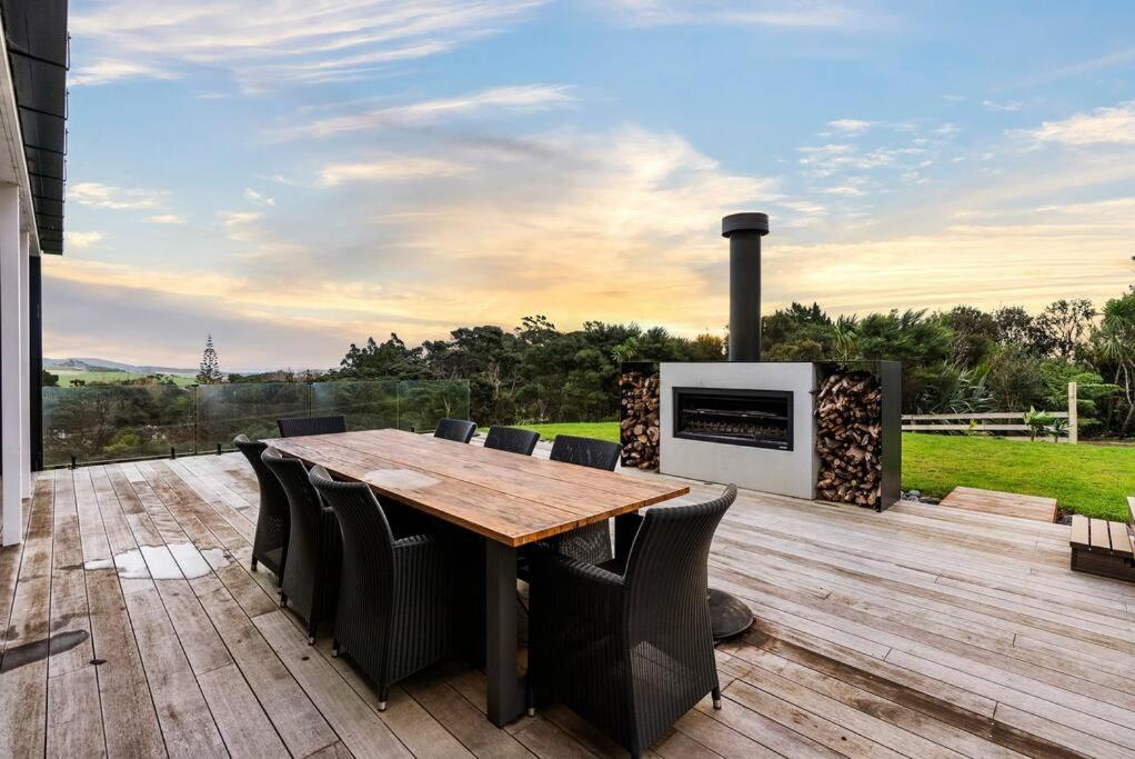 Skyfall - Luxury Country Retreat