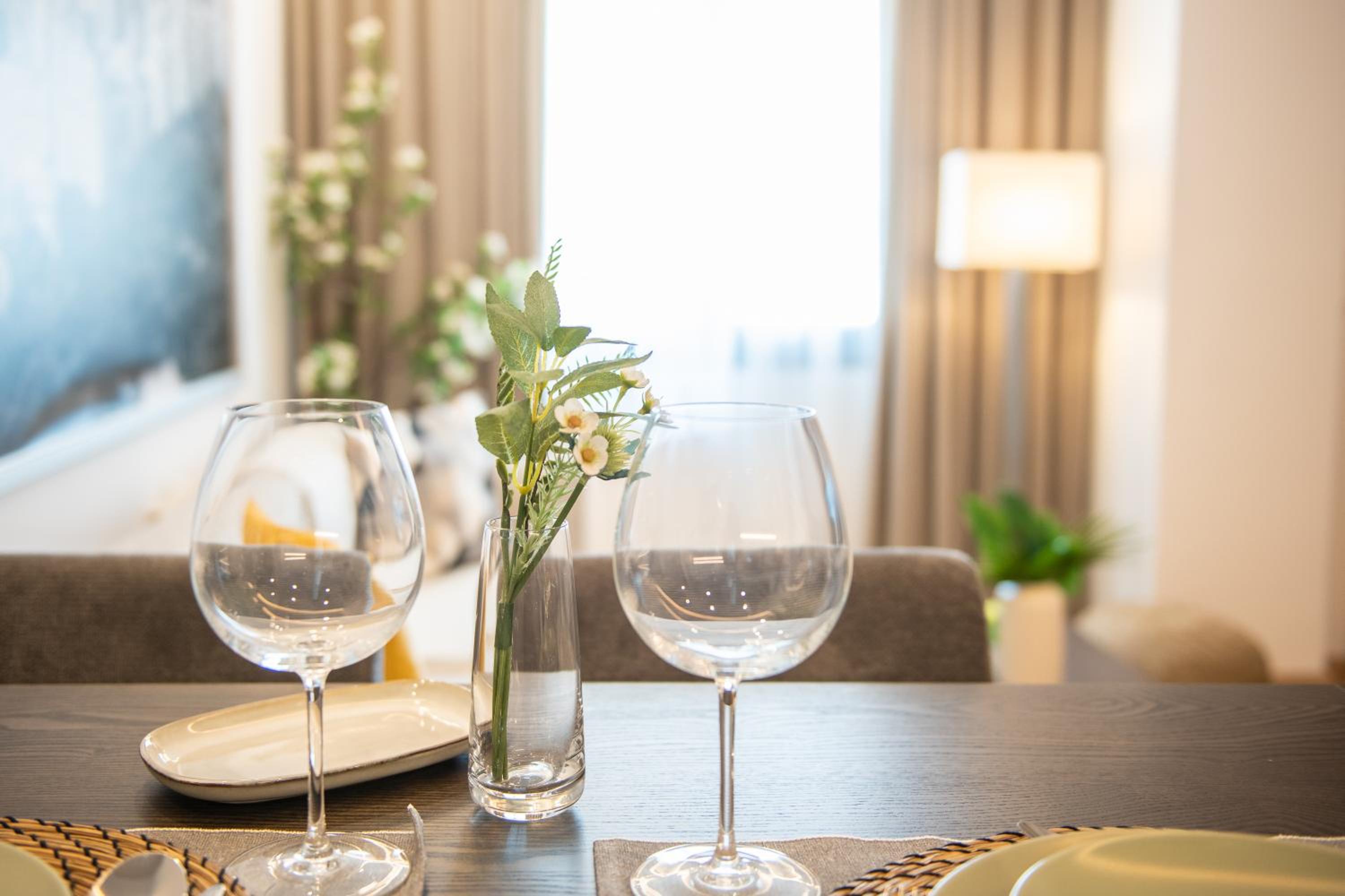 Anemoi Home - Luxe Stay with Pool & Gym by TT