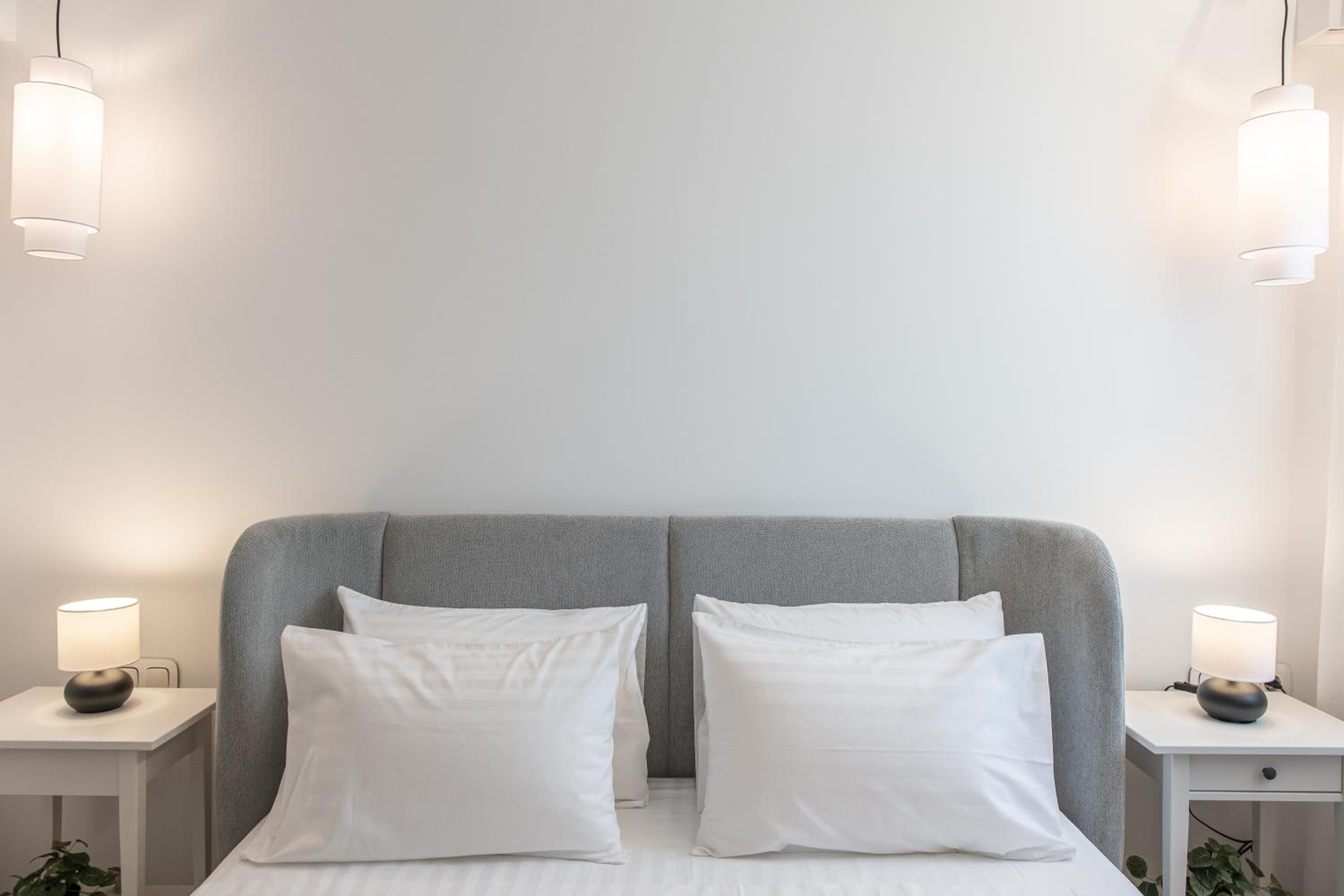 Anemoi Home - Luxe Stay with Pool & Gym by TT