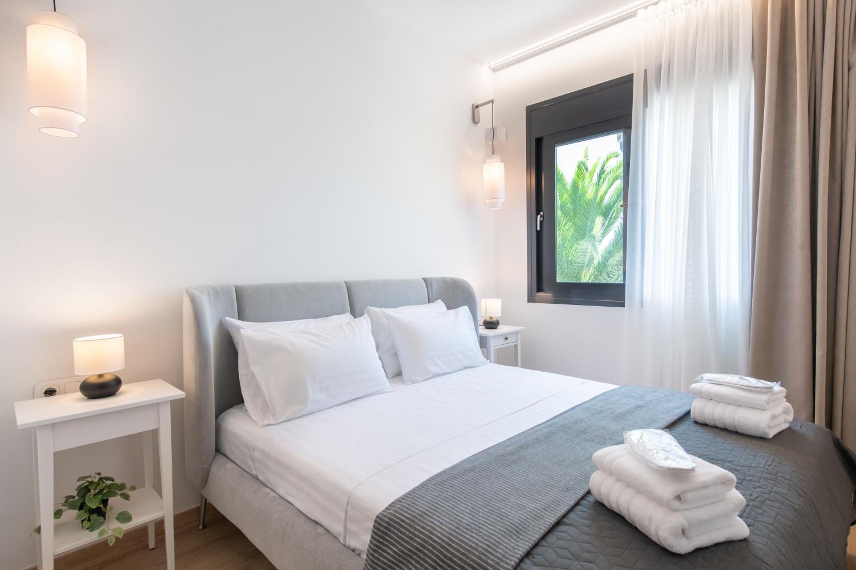 Anemoi Home - Luxe Stay with Pool & Gym by TT