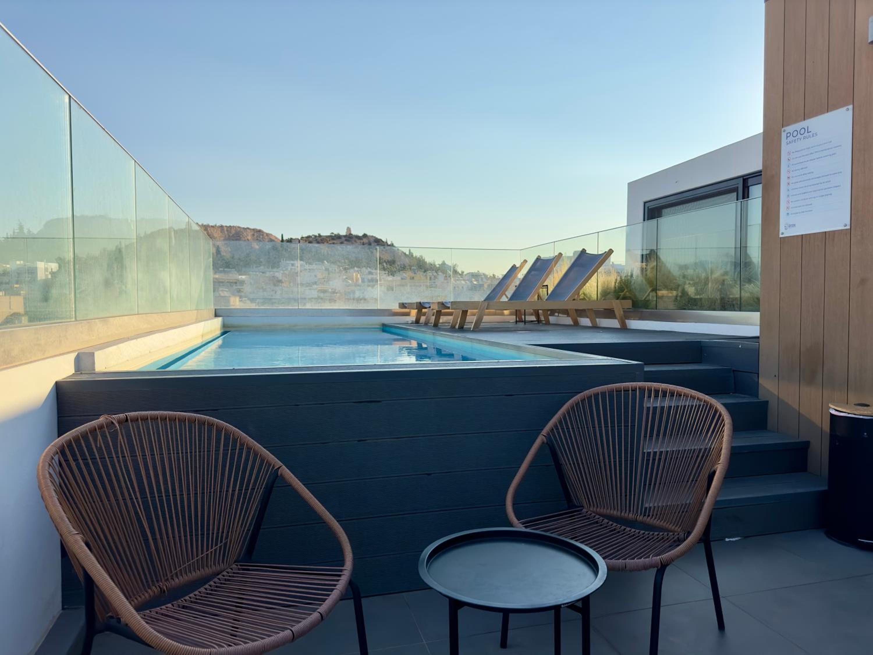 Anemoi Home - Luxe Stay with Pool & Gym by TT