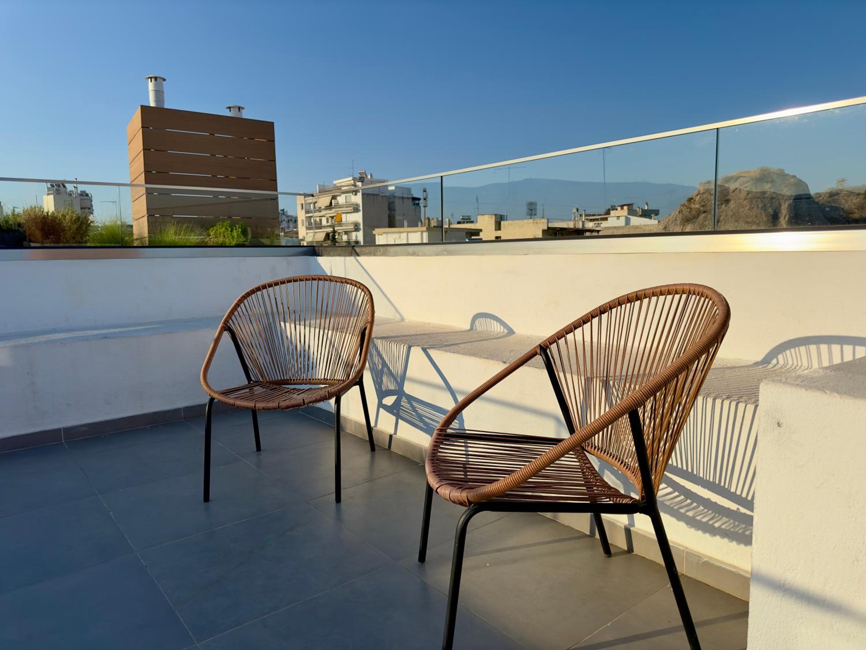 Anemoi Home - Luxe Stay with Pool & Gym by TT