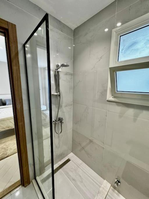 Luxurious 3BR with Stunning Patio&View&5G Wifi at Madinaty