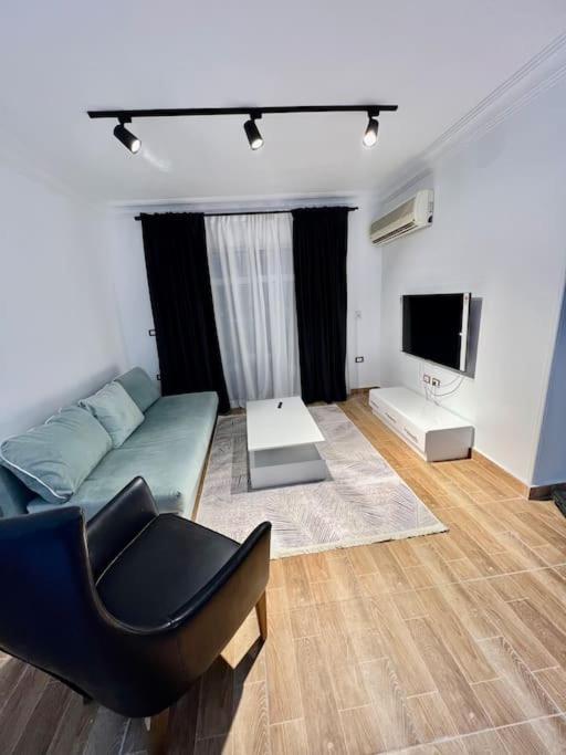 Stylish 2-Bedroom Apartment in Madinaty Compound