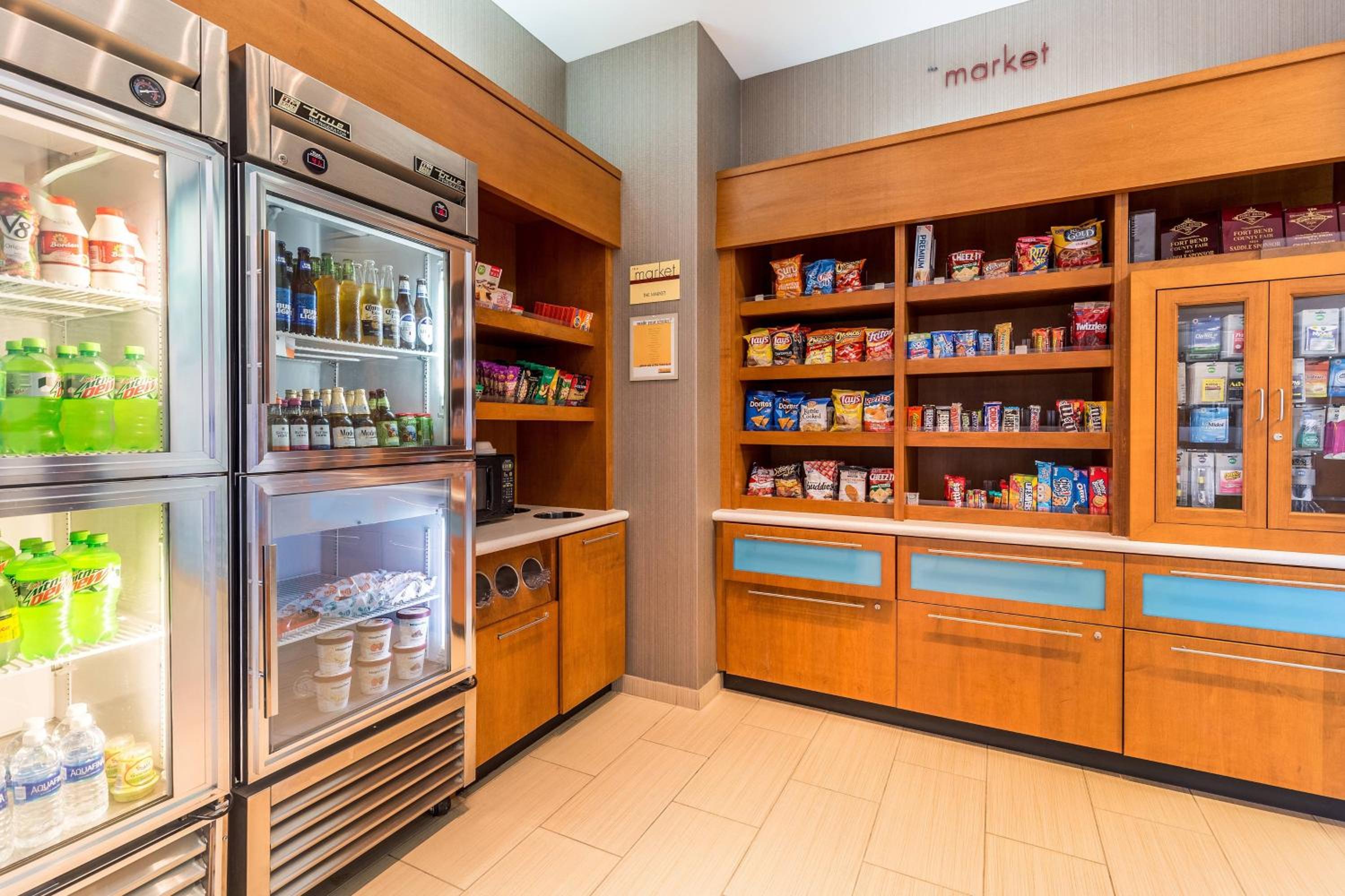 Houston Vacations - SpringHill Suites by Marriott Houston Rosenberg - Property Image 2