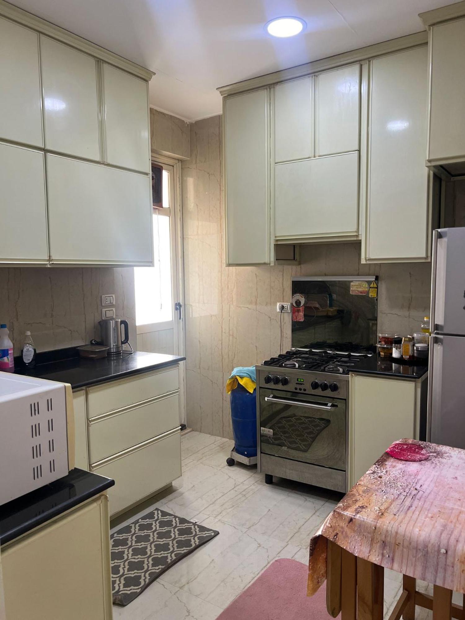 P90 Mall Spacious Apartment in New Cairo