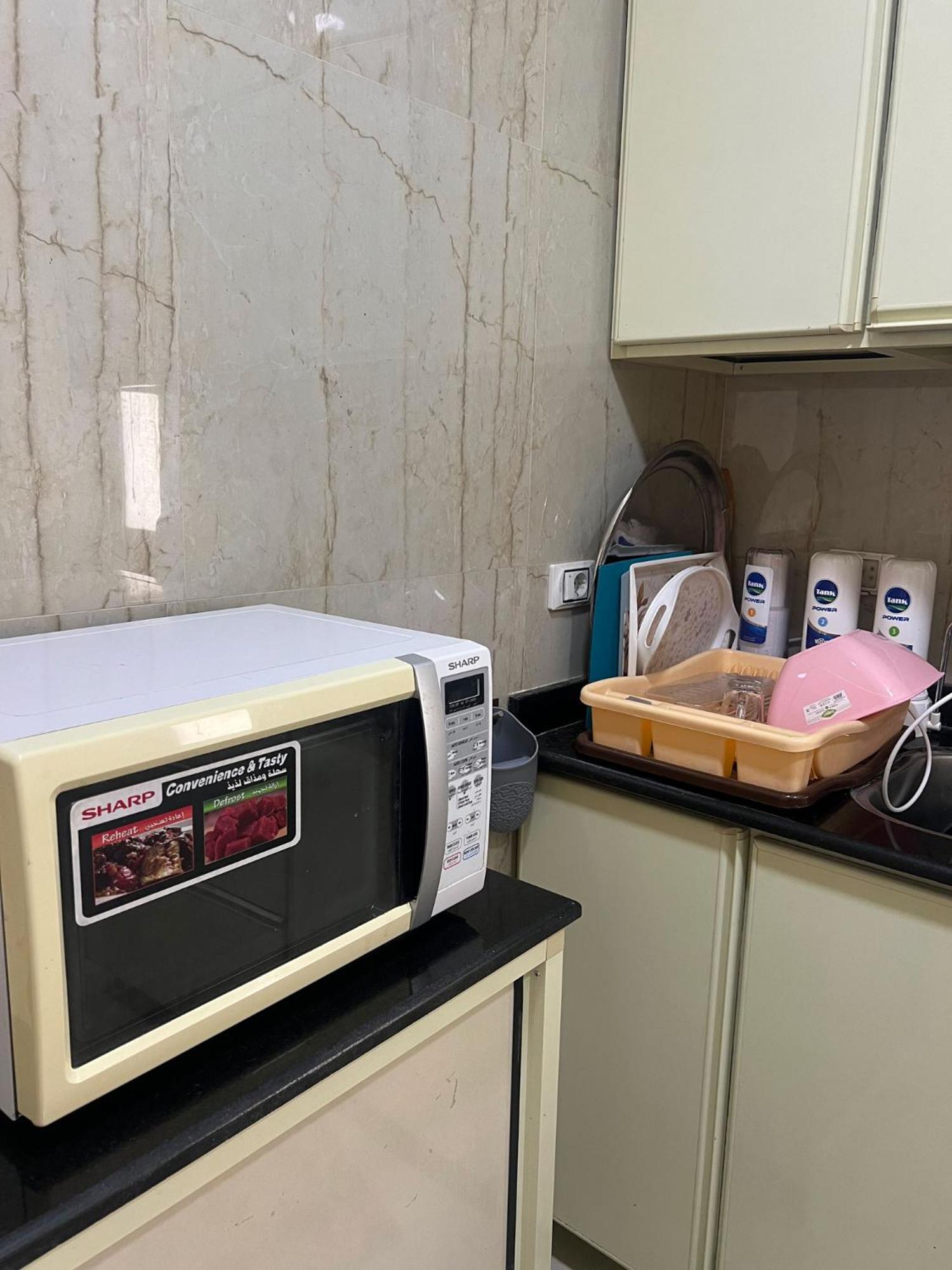 P90 Mall Spacious Apartment in New Cairo