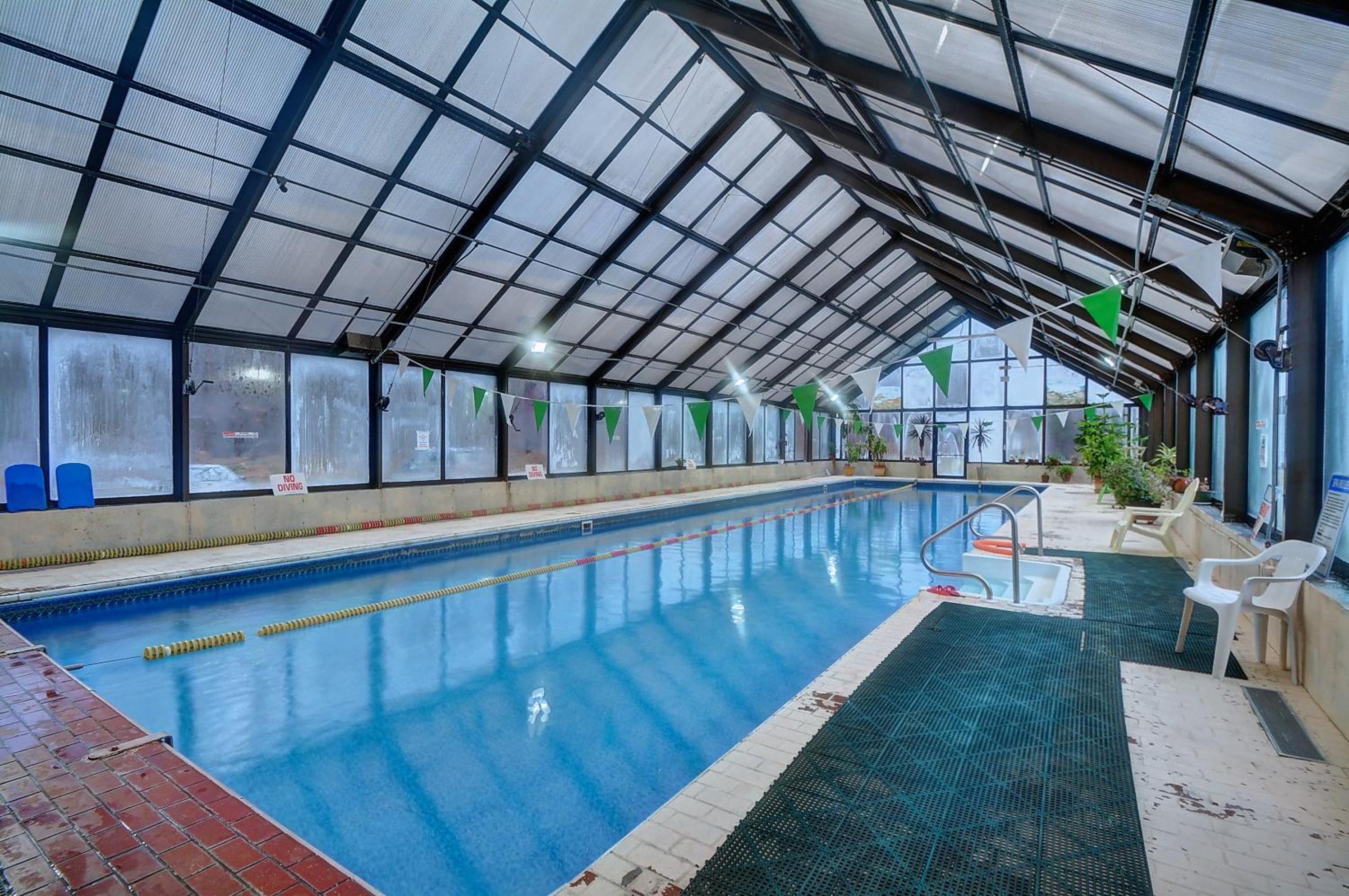 Brattleboro Vacations - Colonial Motel and Spa - Property Image 19