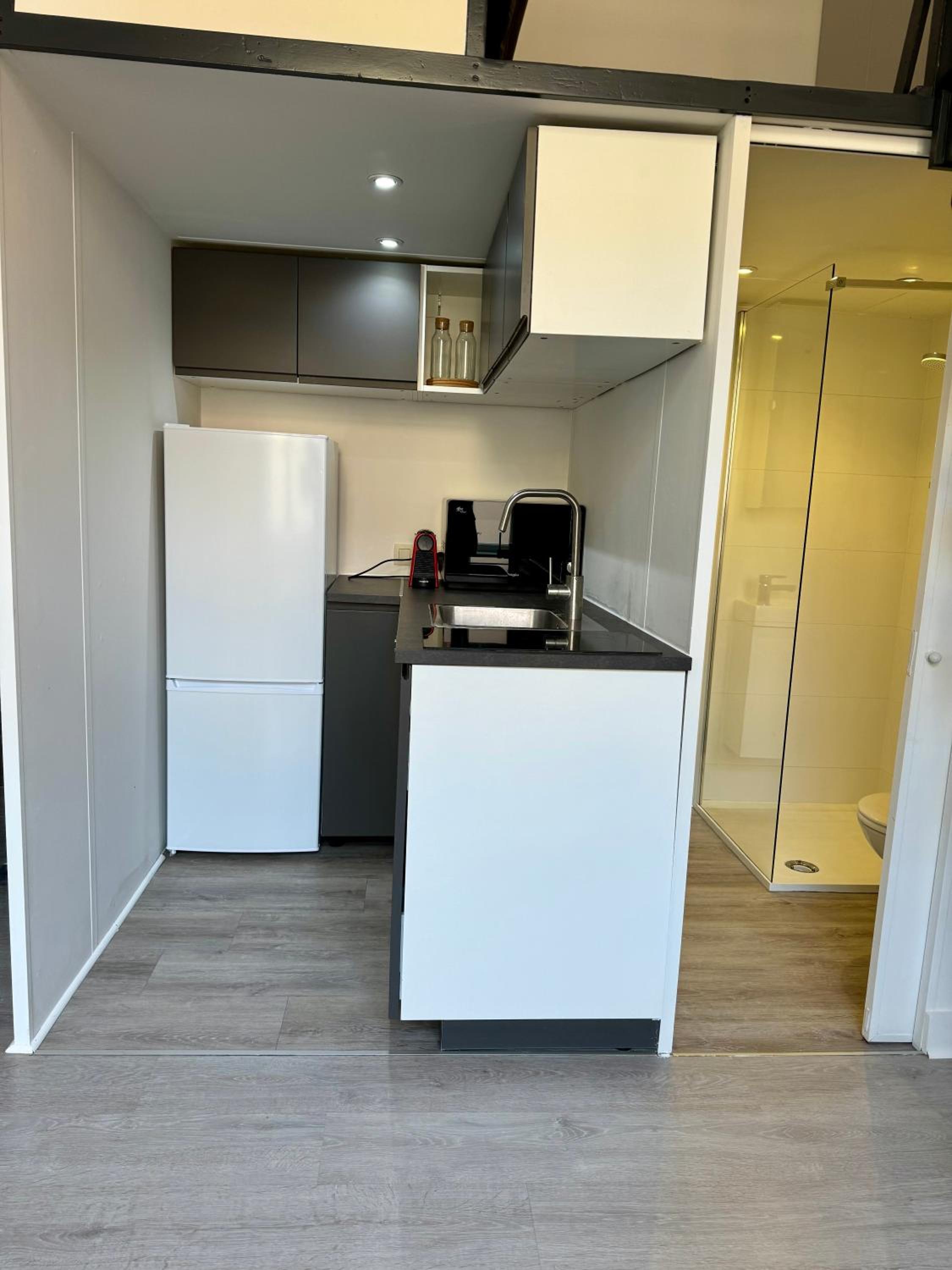 Studio avec chambre en mezzanine