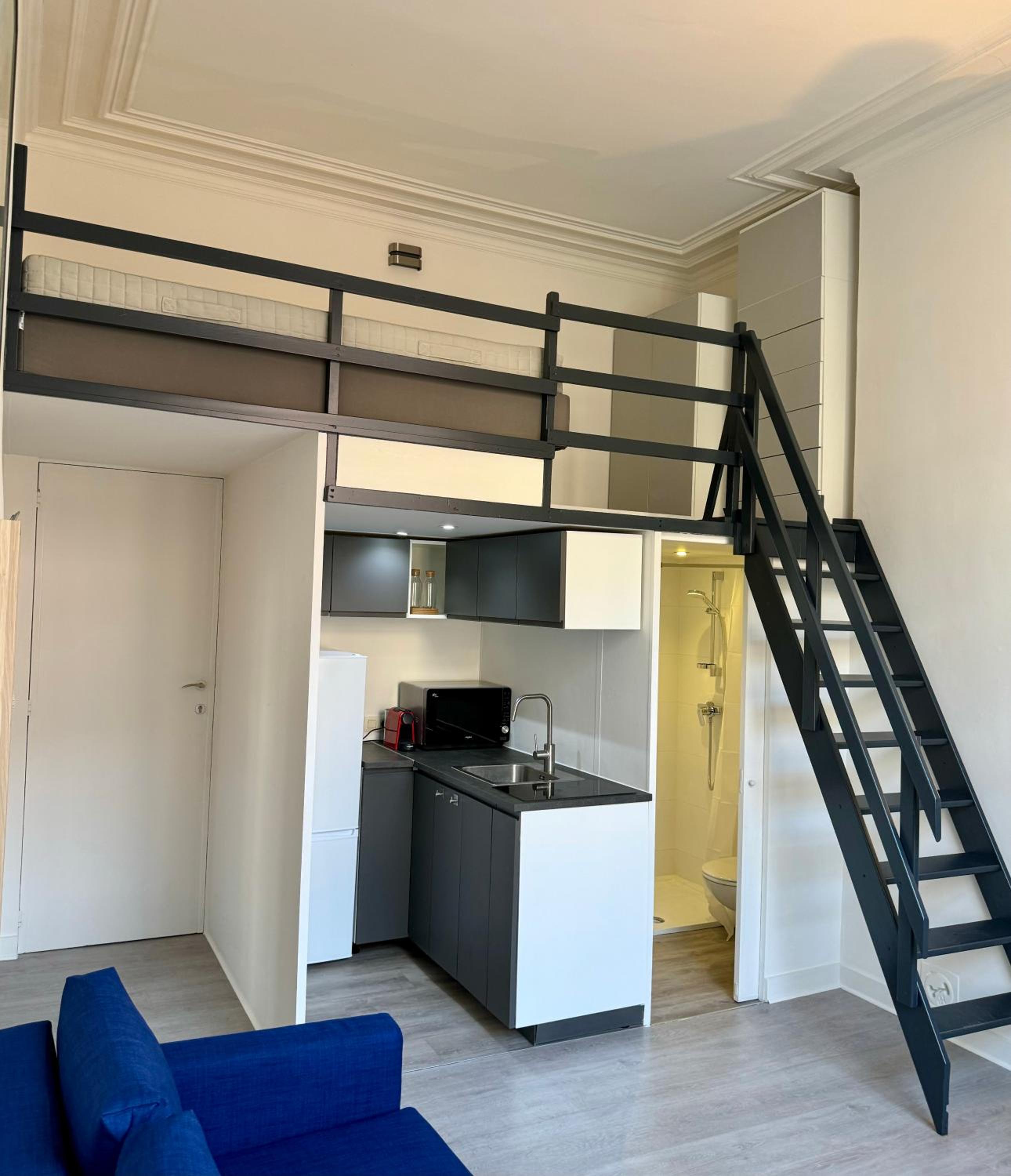 Studio avec chambre en mezzanine