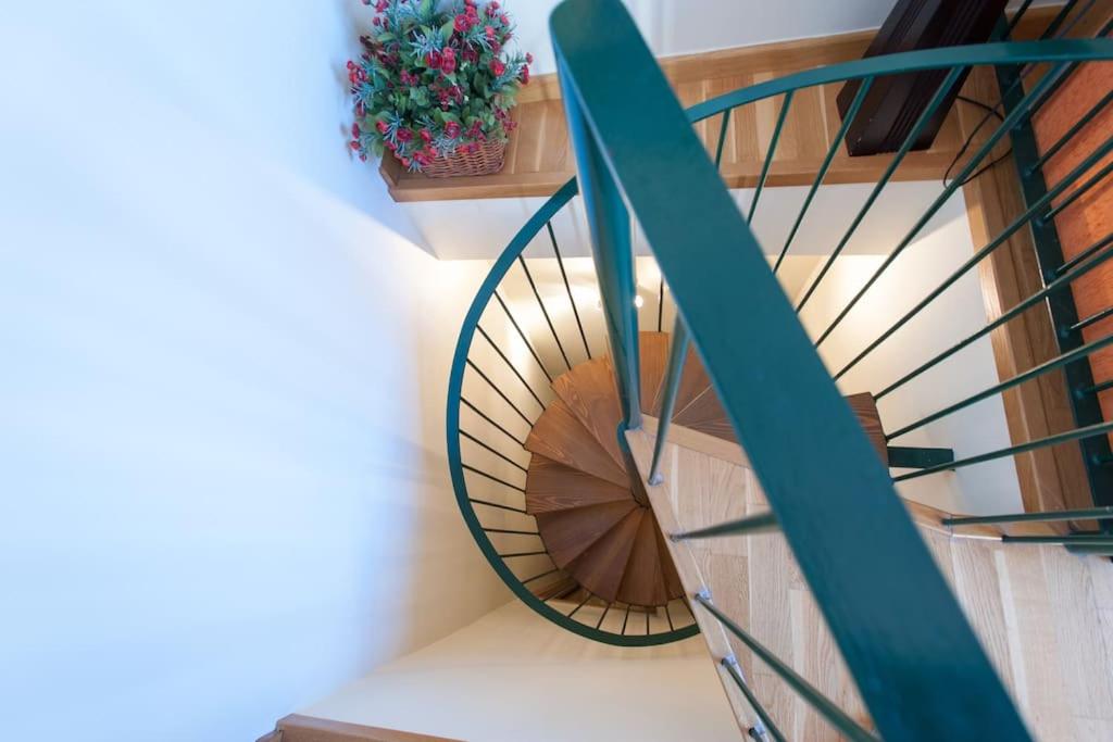 Amazing Penthouse in Triana with Jacuzzi Centro