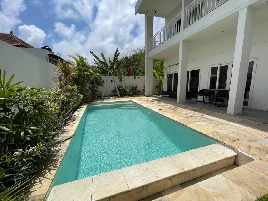 Villa Coddiewomple