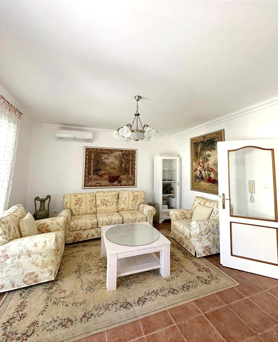 Apartment with private pool Kotor, Ljuta