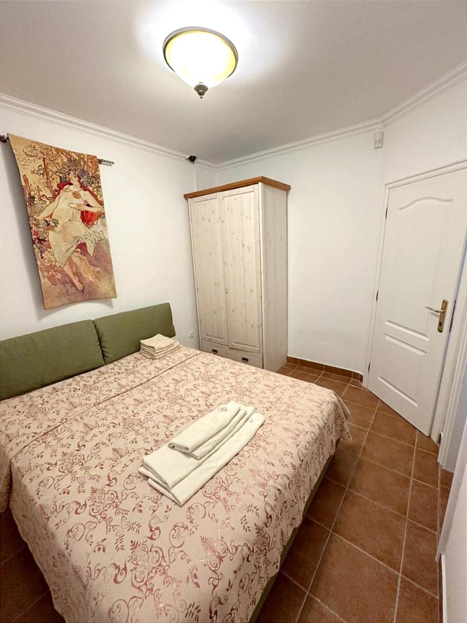 Apartment with private pool Kotor, Ljuta