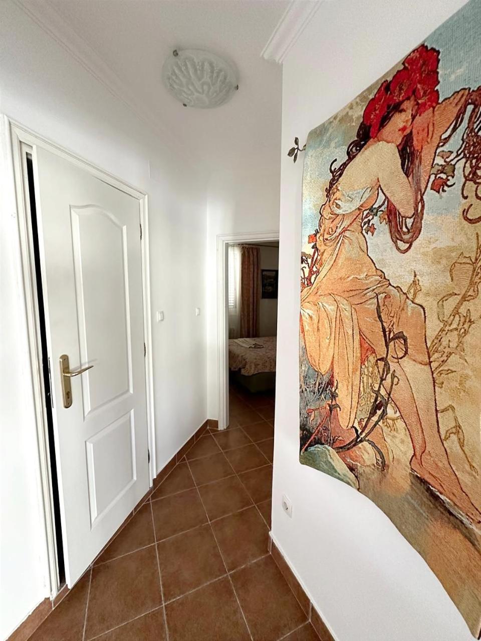 Apartment with private pool Kotor, Ljuta