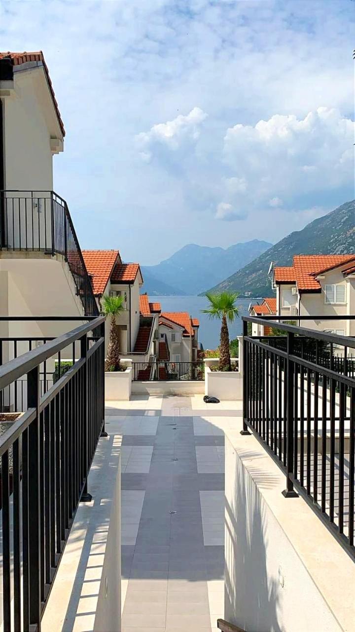 Apartment with private pool Kotor, Ljuta
