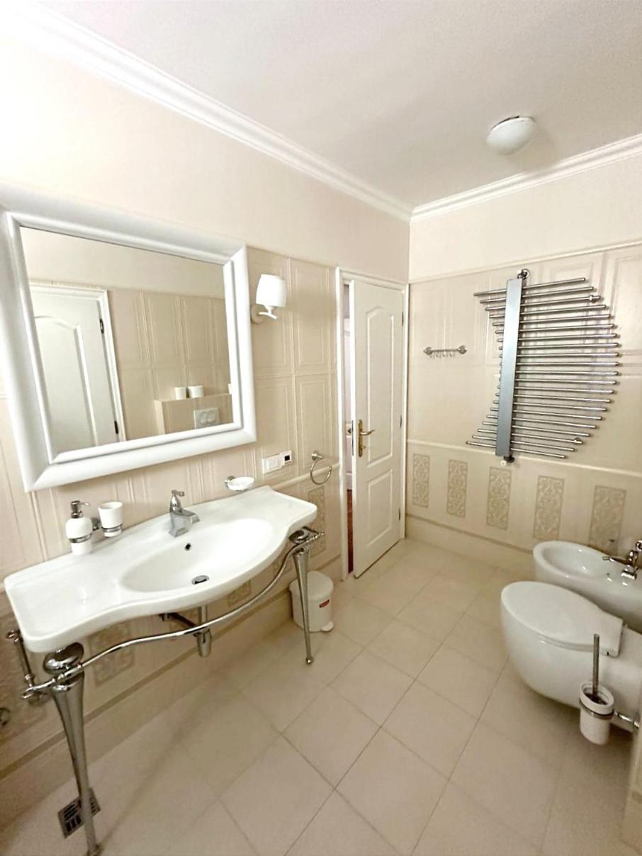 Apartment with private pool Kotor, Ljuta