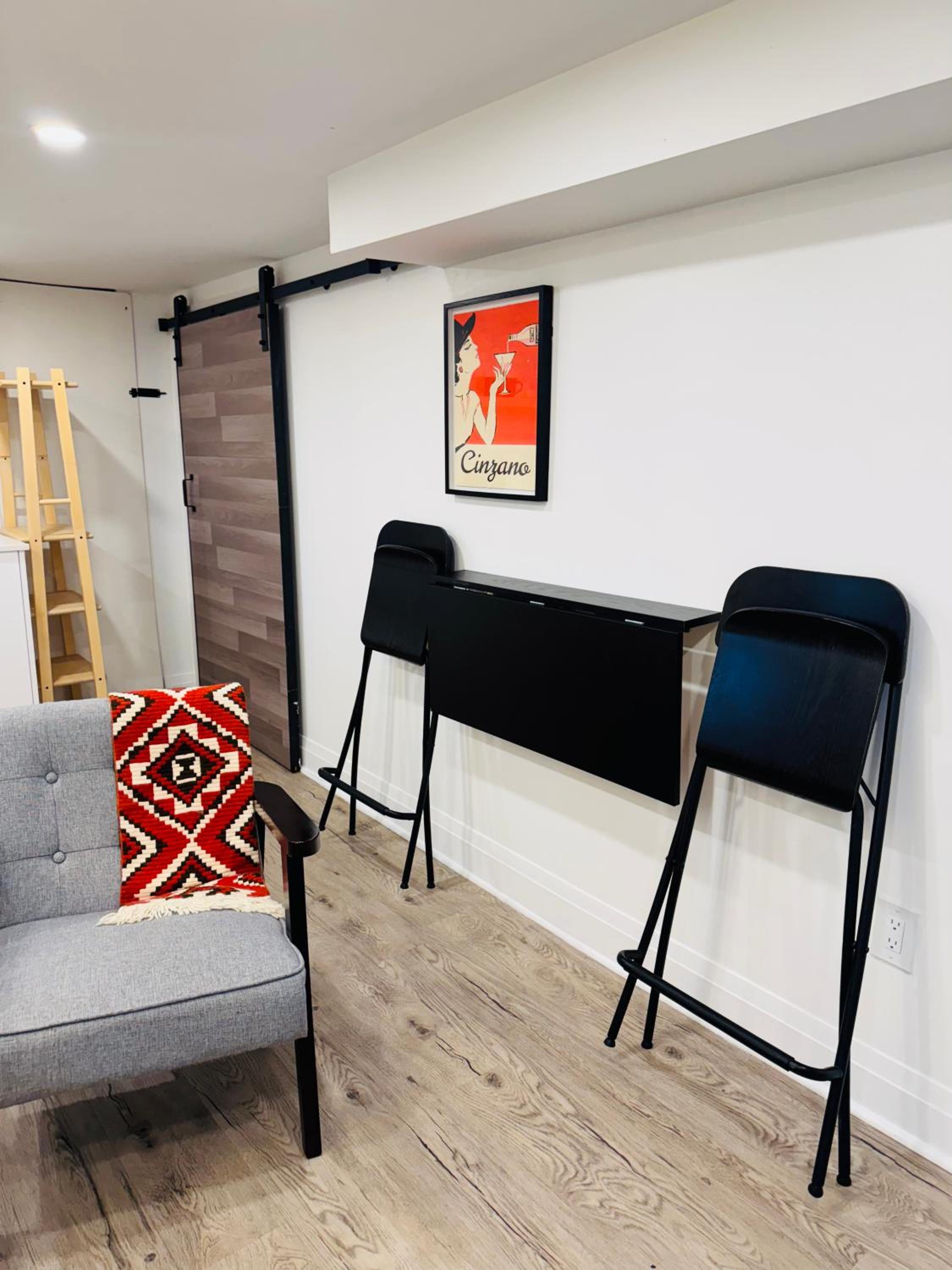 Walnut House Stylish Bright Basement