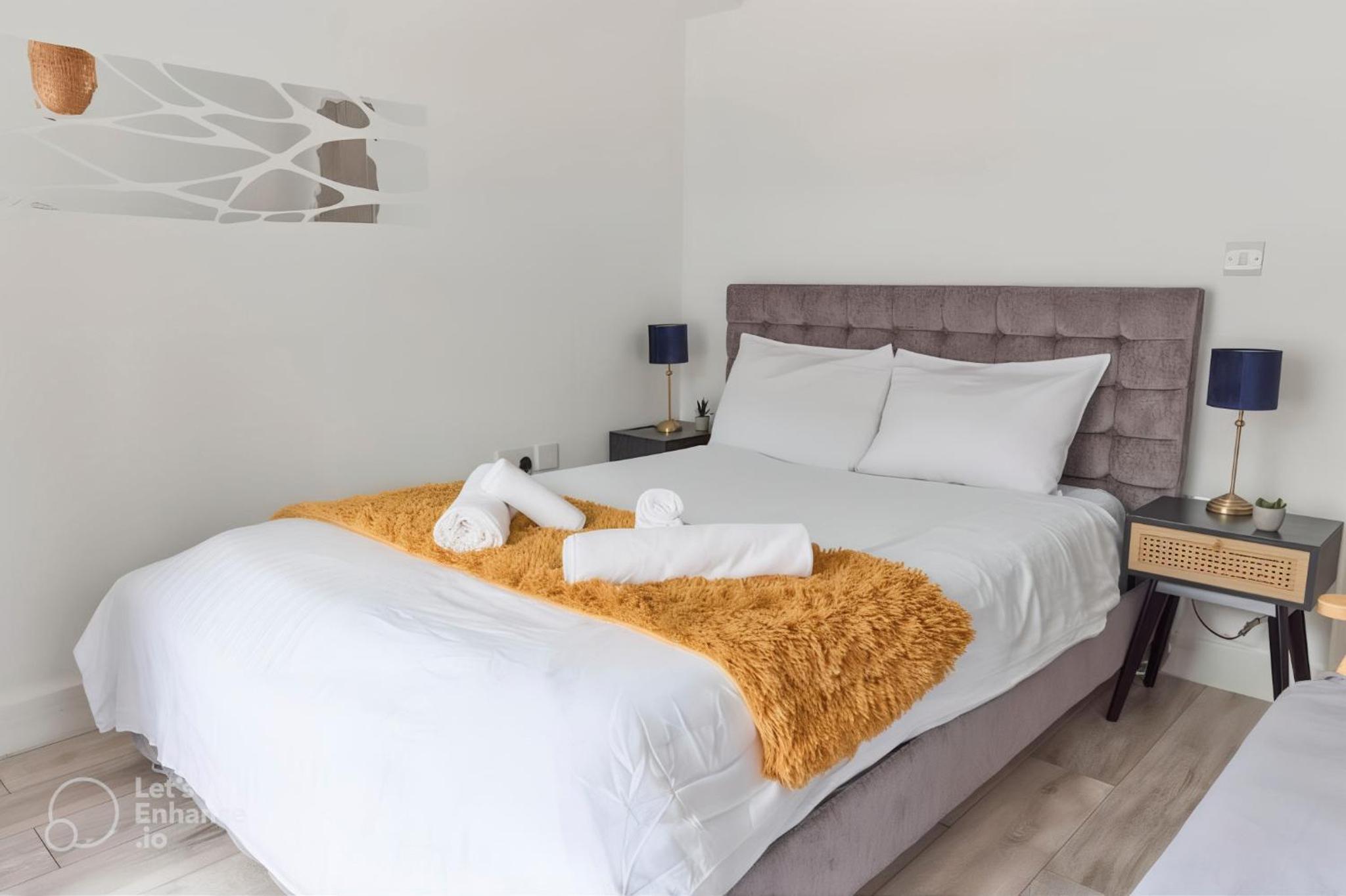6 Sleeper Sanctuary in BrickLane