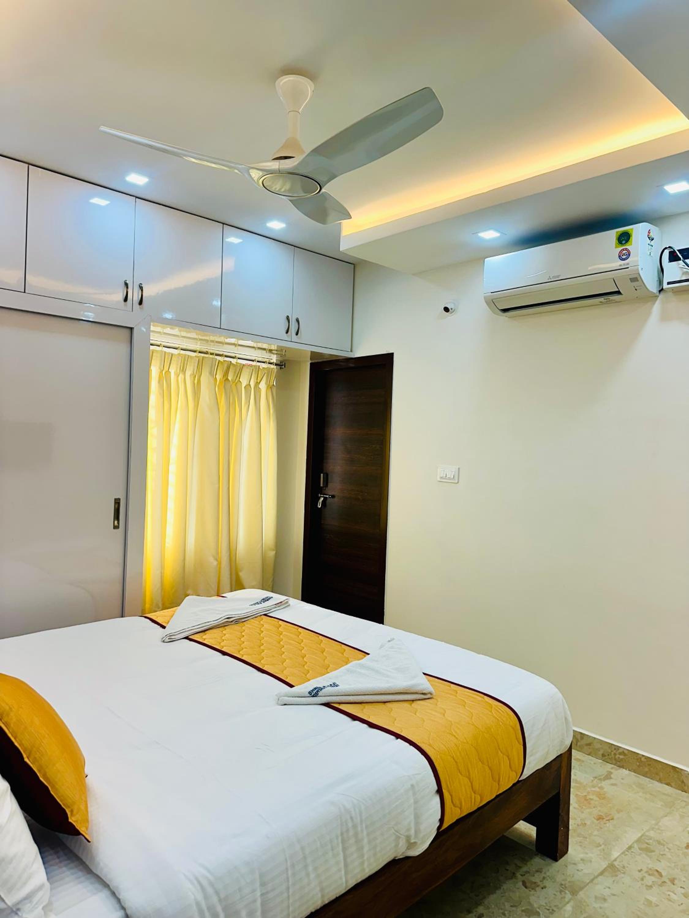 SBHS Homestay - Sheshadri - Near Padmavathi University Bangalore Highway view 3