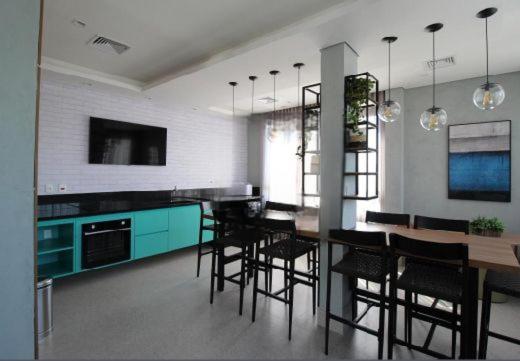 Apto 2 dorm prox Pq Ibirapuera