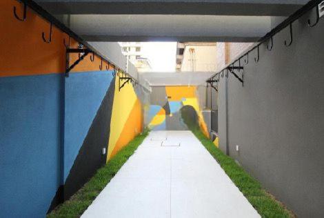 Apto 2 dorm prox Pq Ibirapuera