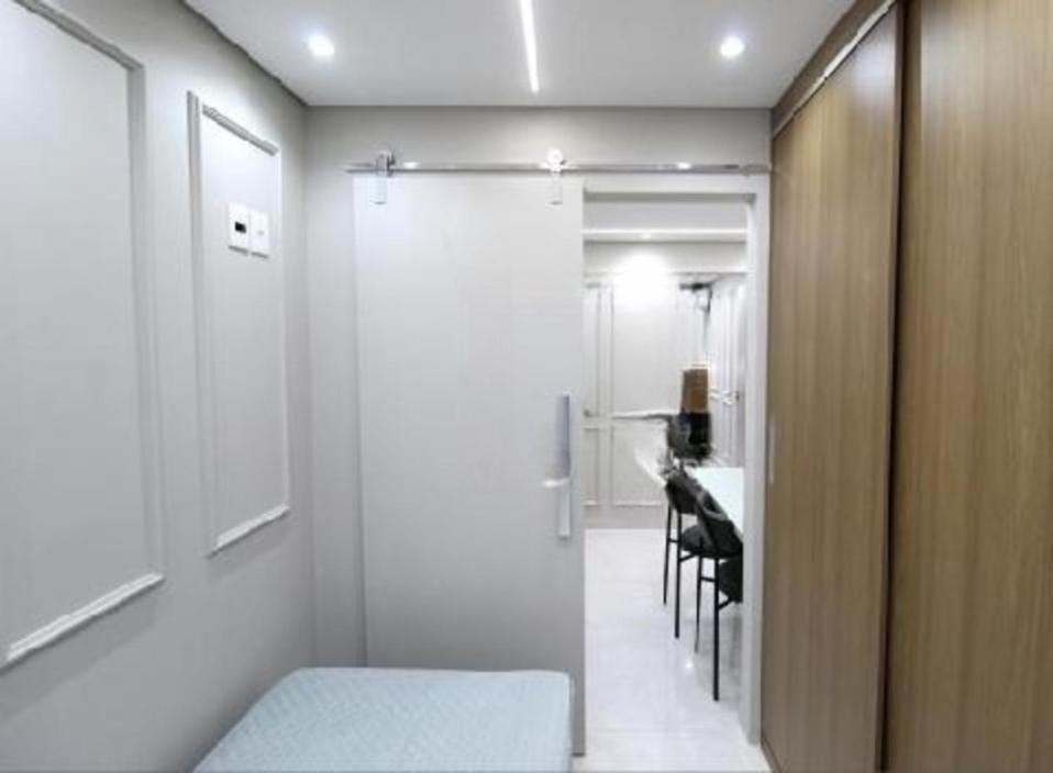 Apto 2 dorm prox Pq Ibirapuera