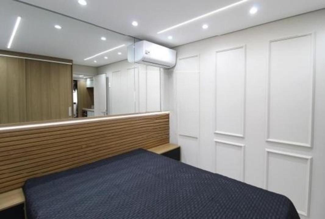 Apto 2 dorm prox Pq Ibirapuera