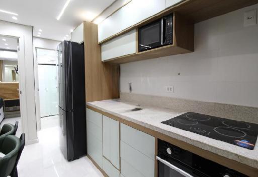 Apto 2 dorm prox Pq Ibirapuera