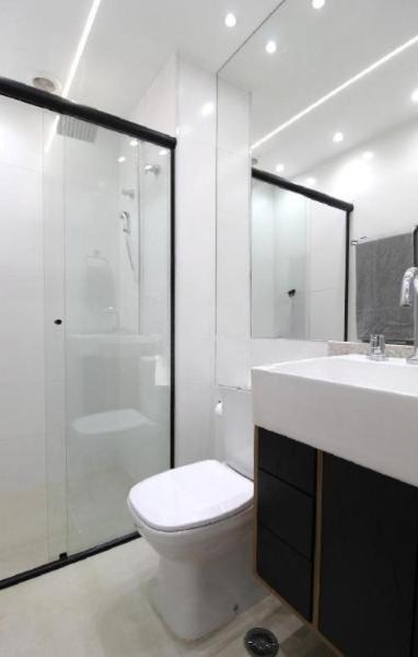 Apto 2 dorm prox Pq Ibirapuera