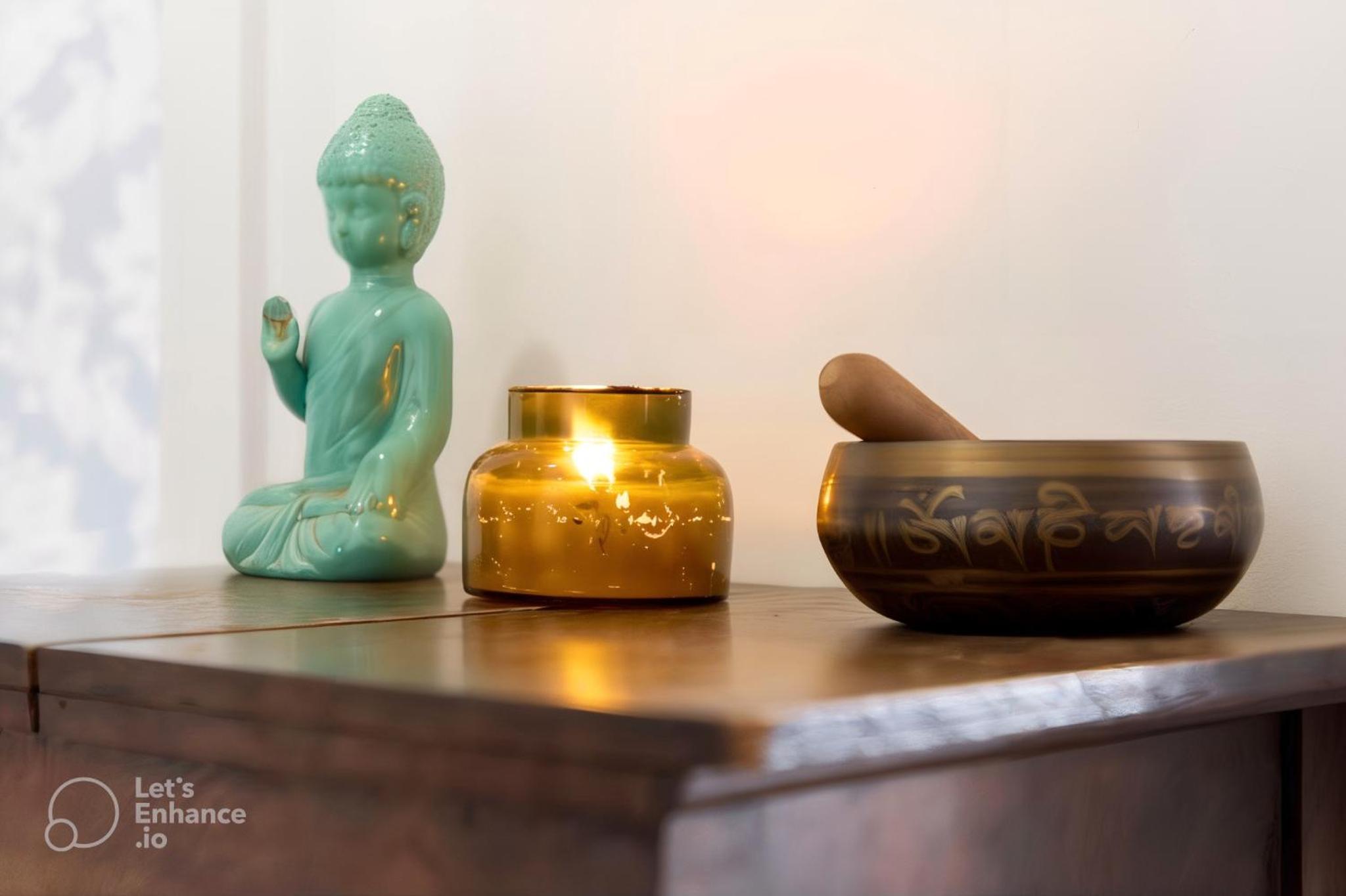 6 Sleeper Sanctuary in BrickLane