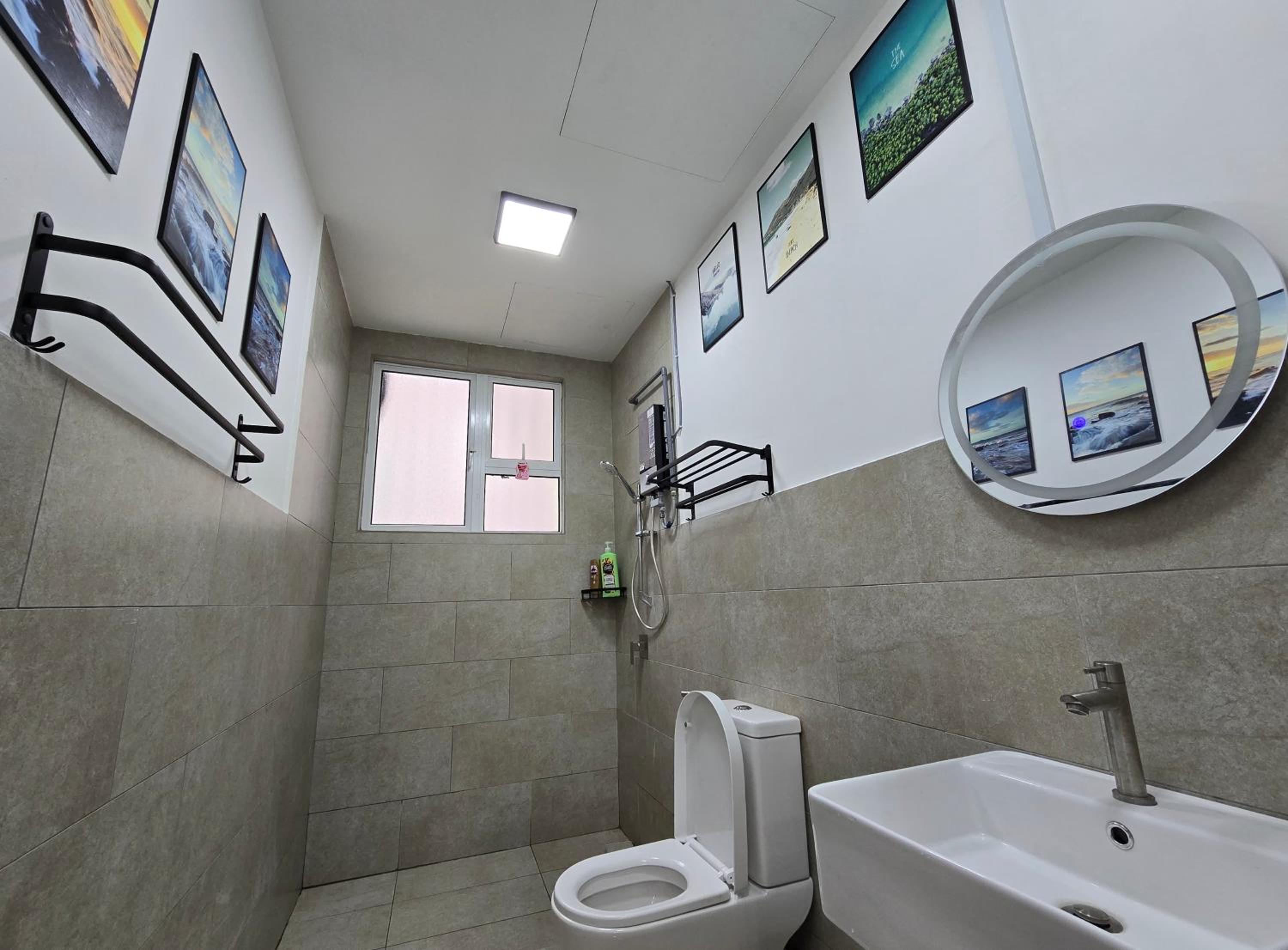 Khaimal Valley Suite - Pool View photo 7