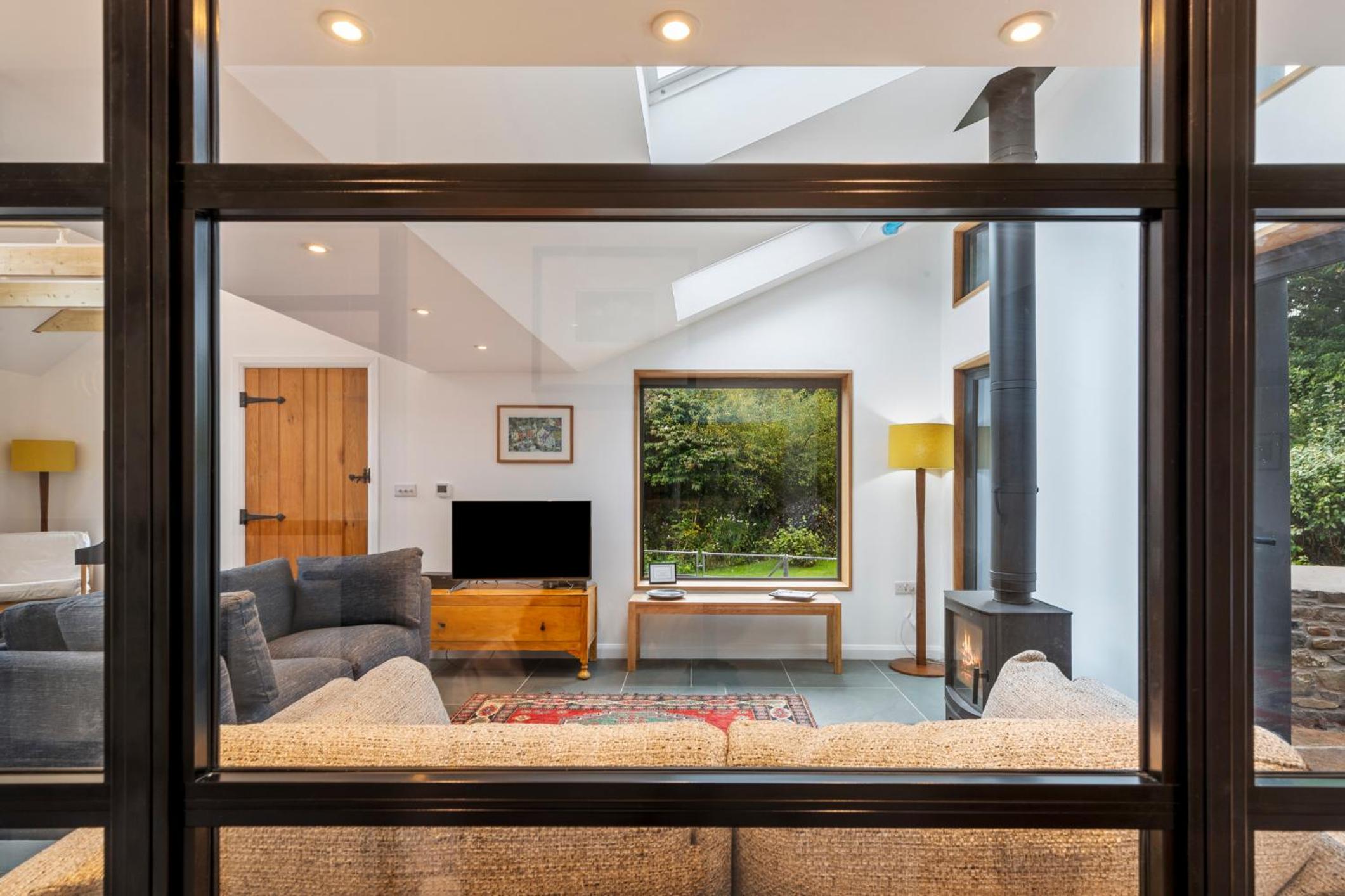 Mill Lodge, Middle Mill, Solva, Pembrokeshire