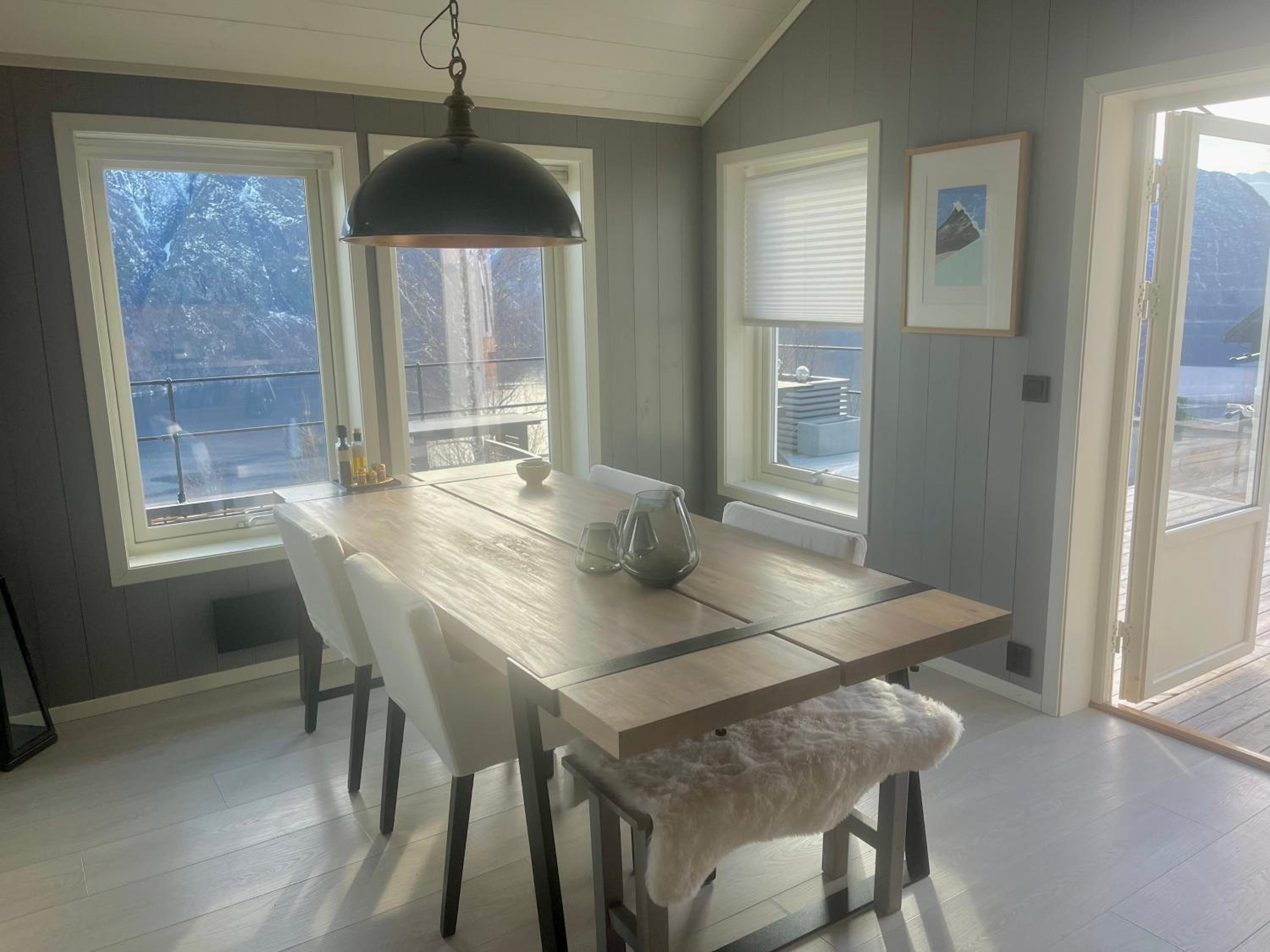 Chalet with amazing fjord view in Lingåsen view 5