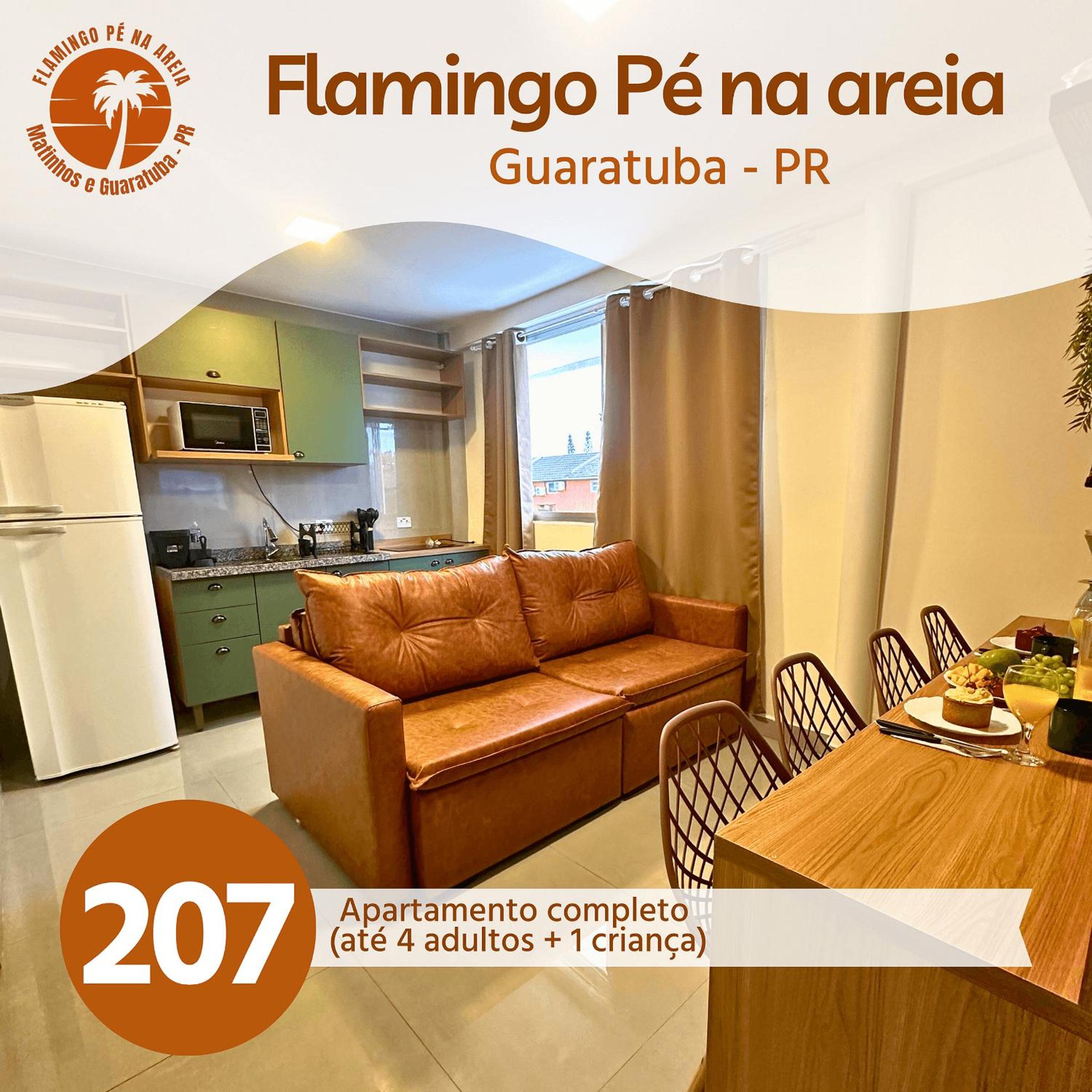 Flamingo Pé na areia Guaratuba