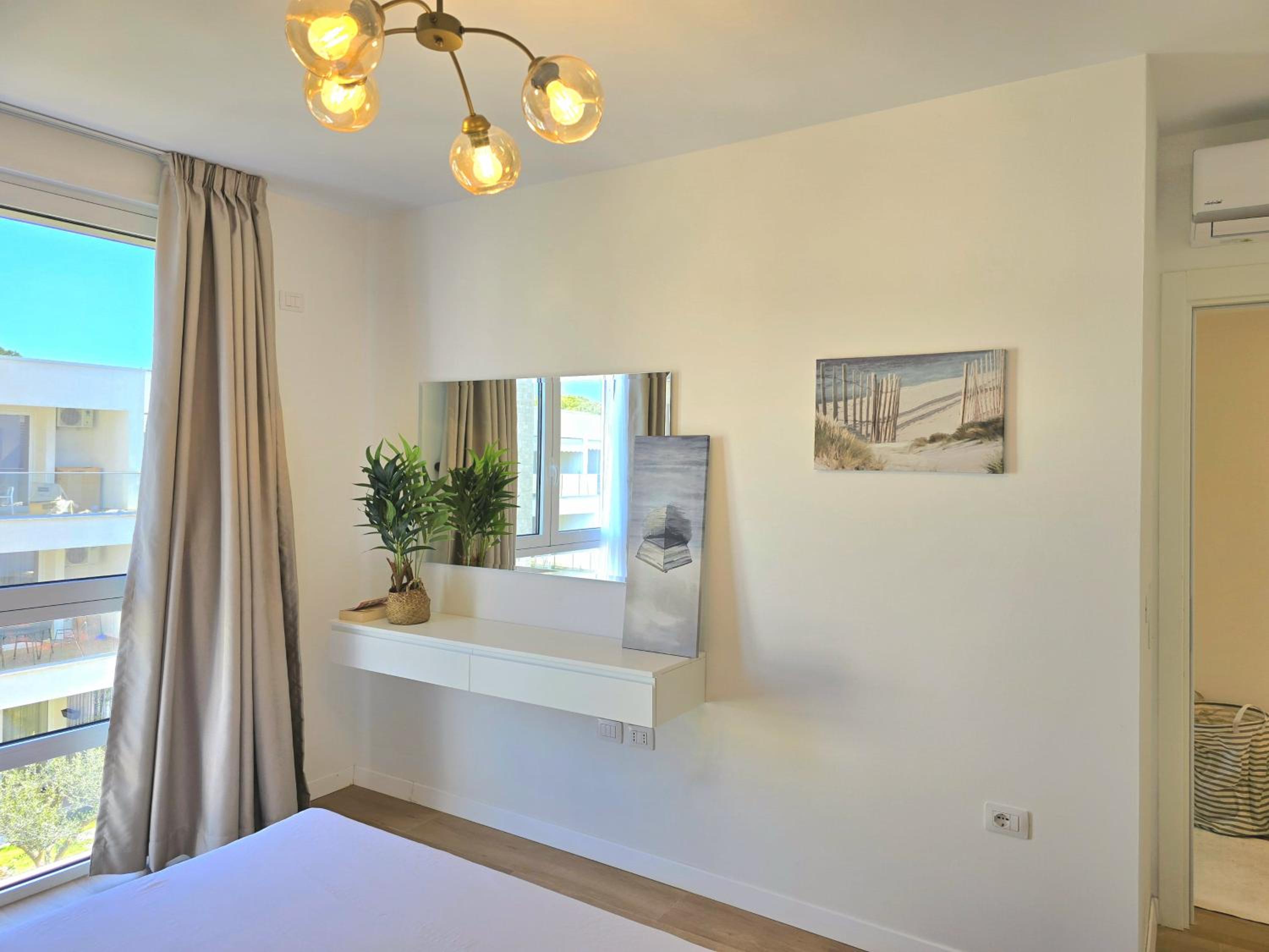 Sunny Beach Apartments - 295