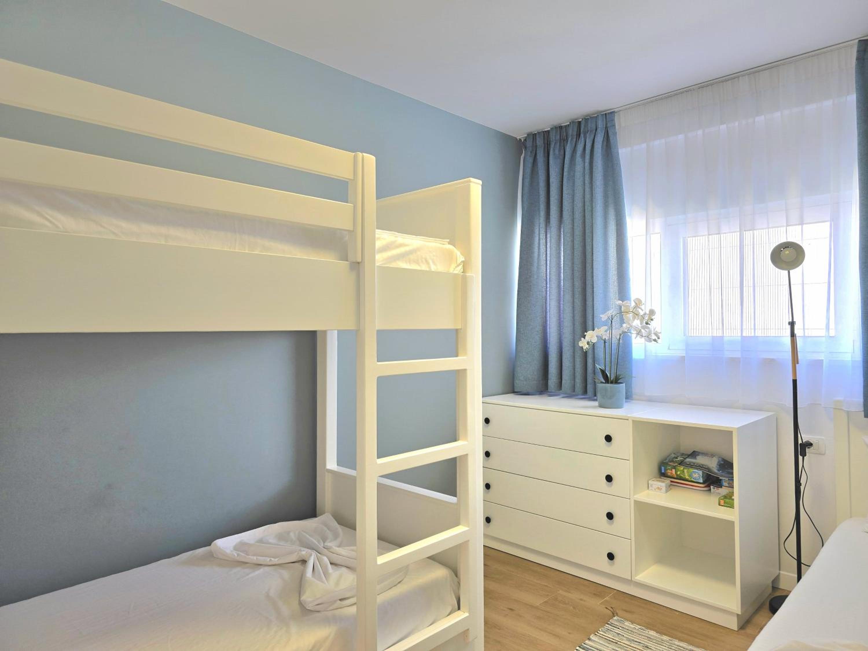 Sunny Beach Apartments - 295