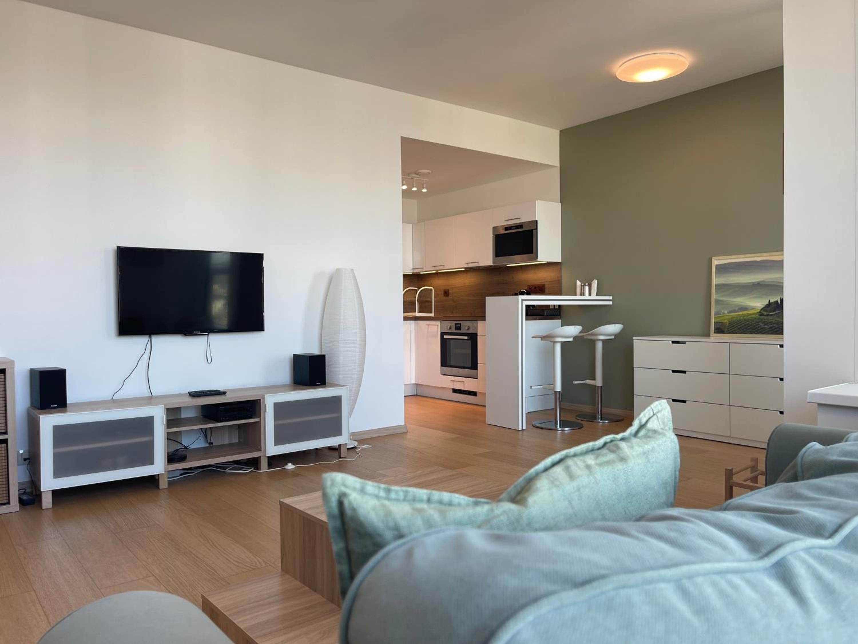 SAG 28 floor Panrama city free parking free wifi view 5
