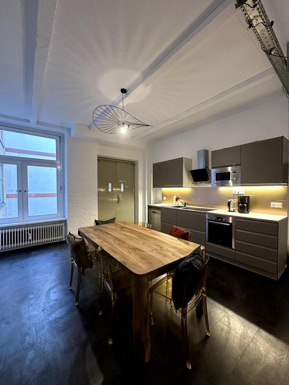 Beautiful Room in shared Apartment in Kreuzberg