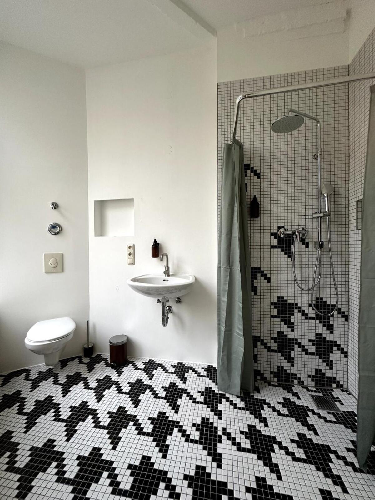 Beautiful Room in shared Apartment in Kreuzberg