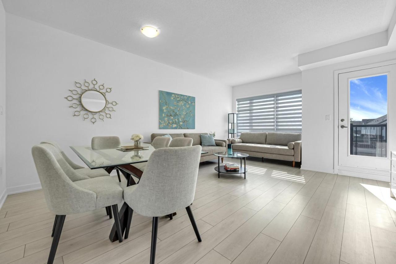 Posh 4 Bed Home with Backyard in Great Location