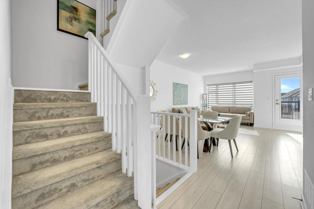 Posh 4 Bed Home with Backyard in Great Location
